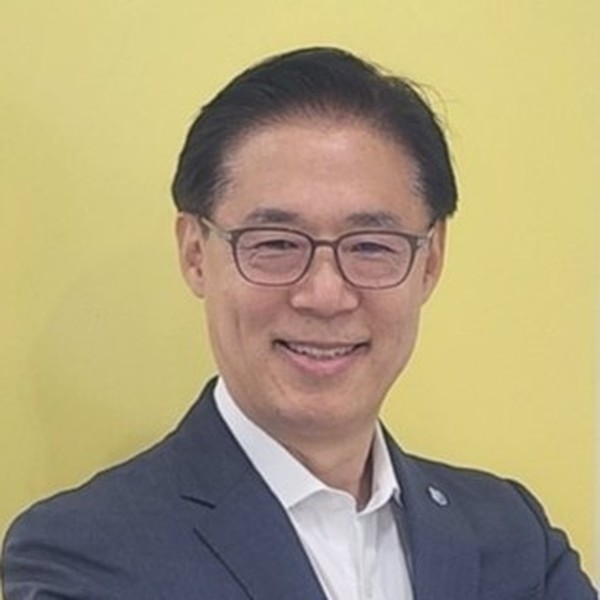 Hawoo Rhee